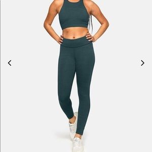 Yellow OV Flex leggings